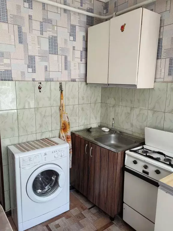 2-к. квартира, 43 м, 2/9 эт. - Фото 1