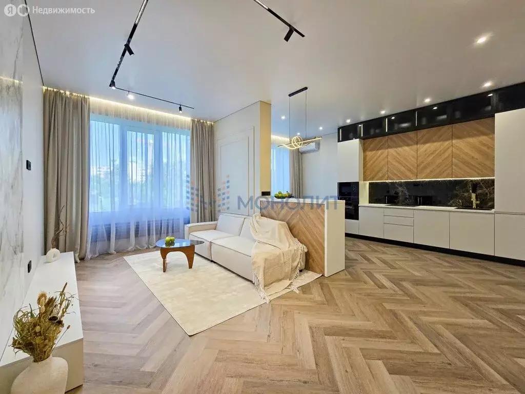 2-комнатная квартира: Нижний Новгород, Барминская улица, 1А (91 м) - Фото 1