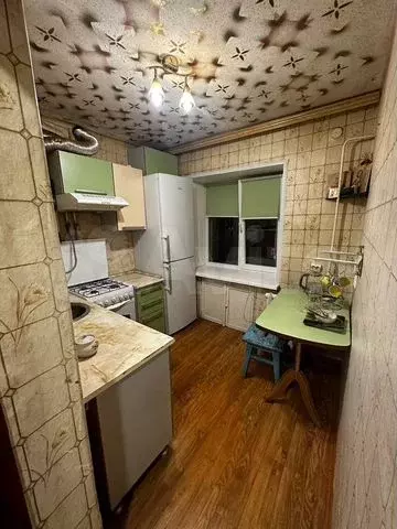 2-к. квартира, 41,5 м, 5/5 эт. - Фото 0