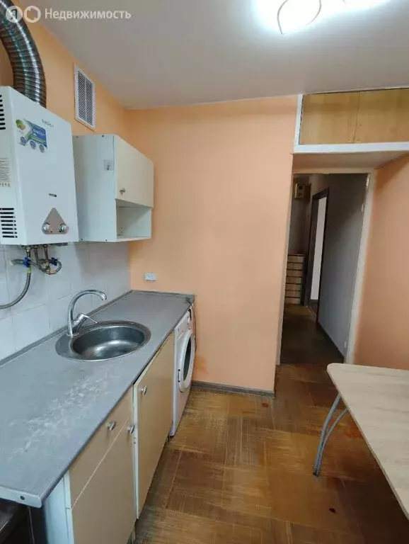 1-комнатная квартира: Новочеркасск, улица Визирова, 5 (30 м) - Фото 0