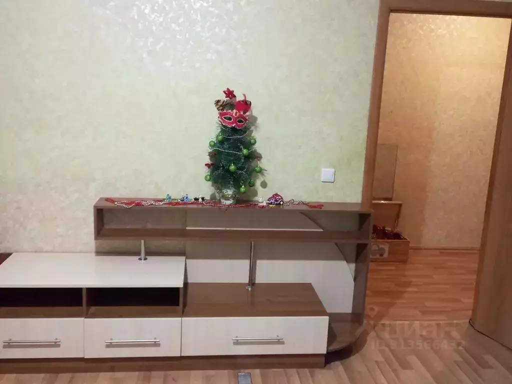 1-к кв. Саратовская область, Ершов Стадионная ул., 2Е (42.0 м) - Фото 1