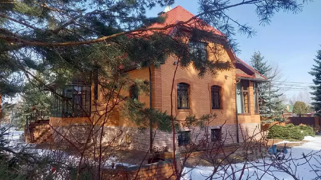 Дом в Тверская область, Конаково Пригородная ул., 39 (300 м) - Фото 1