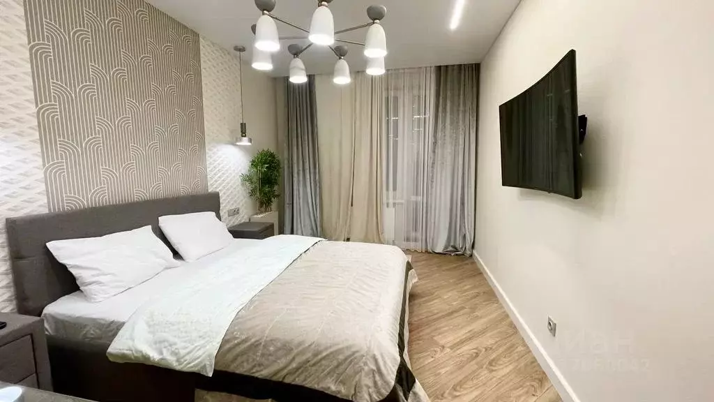 3-к кв. Татарстан, Казань ул. Аметьевская магистраль, 18к5 (70.0 м) - Фото 1
