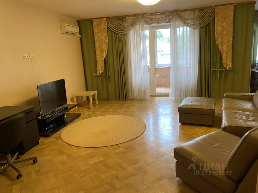 2-к кв. Калужская область, Калуга ул. Циолковского, 67/1 (115.9 м) - Фото 1