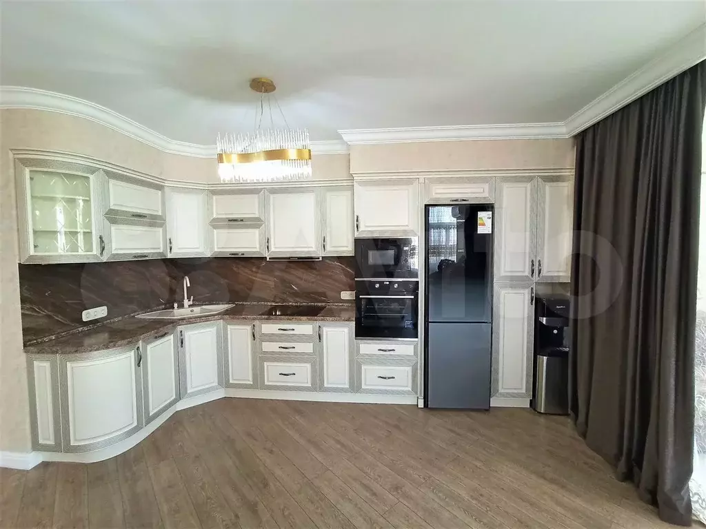 2-к. квартира, 70 м, 3/17 эт. - Фото 0