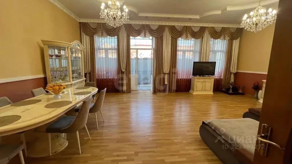 4-к кв. Северная Осетия, Владикавказ просп. Мира, 40 (193.0 м) - Фото 1