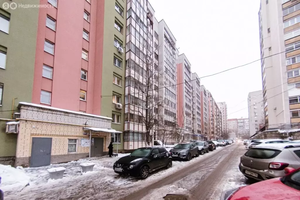 3-комнатная квартира: Саратов, улица имени И.Н. Посадского, 180/198 ... - Фото 1