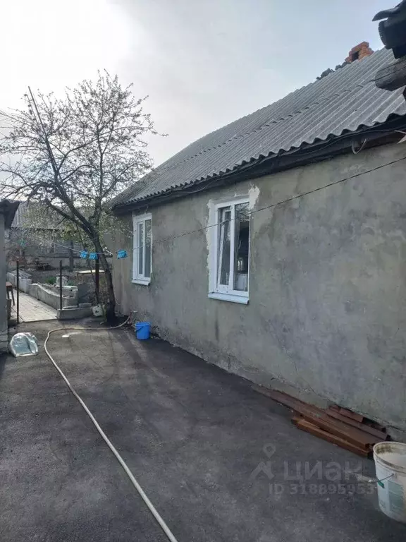 Дом в Саратовская область, Саратов ул. 7-я Нагорная (120 м) - Фото 0