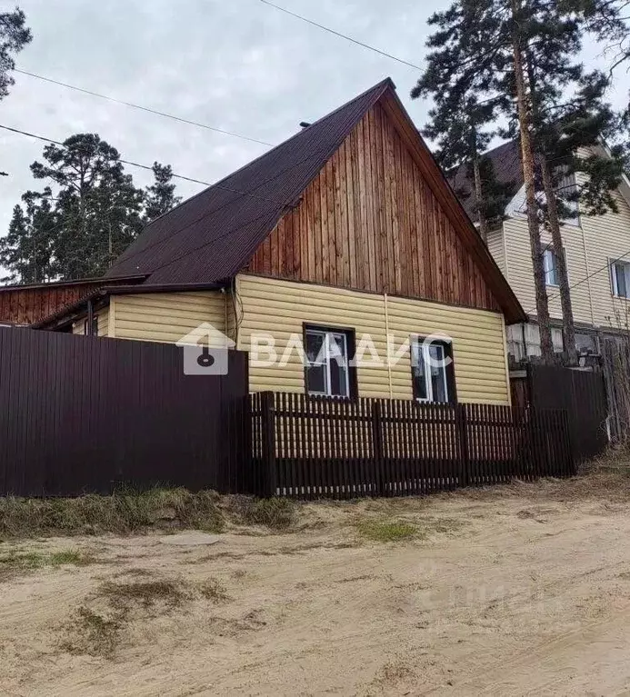 Дом в Бурятия, Улан-Удэ Новая Комушка мкр, ул. Звенигородская, 48В (67 ... - Фото 1