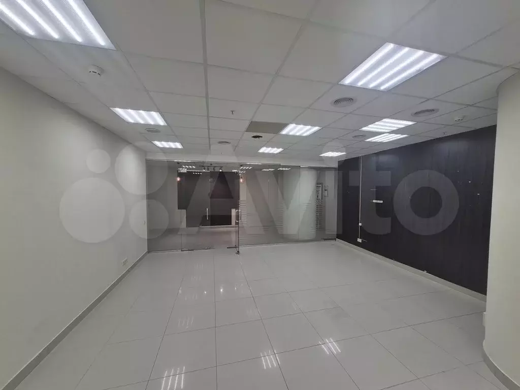 БЦ  Высоцкий  офис 42.5 м на 4 этаже - Фото 1