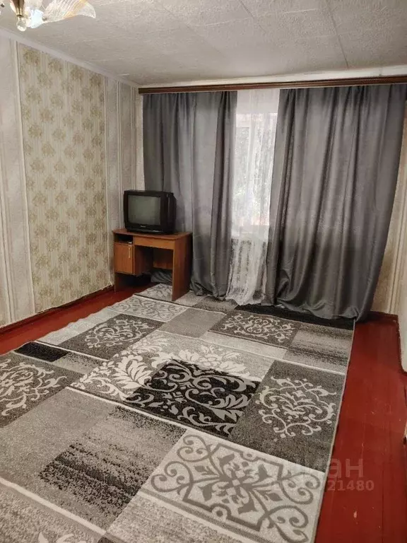 3-к кв. Тульская область, Богородицк ул. Коммунаров, 95 (45.0 м) - Фото 0