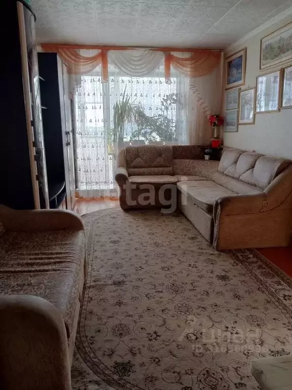 2-к кв. Челябинская область, Чебаркуль ул. Крылова, 8А (40.9 м) - Фото 0