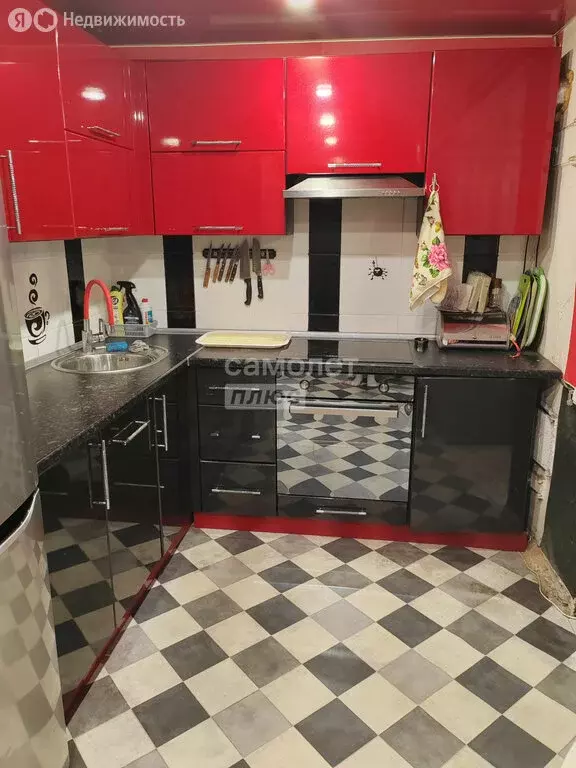 2-комнатная квартира: Слободской, Октябрьская улица, 8 (38.4 м) - Фото 0