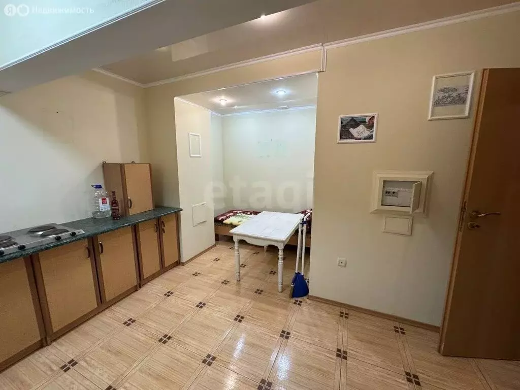 1-комнатная квартира: Судак, улица Ленина, 96 (39.7 м) - Фото 2