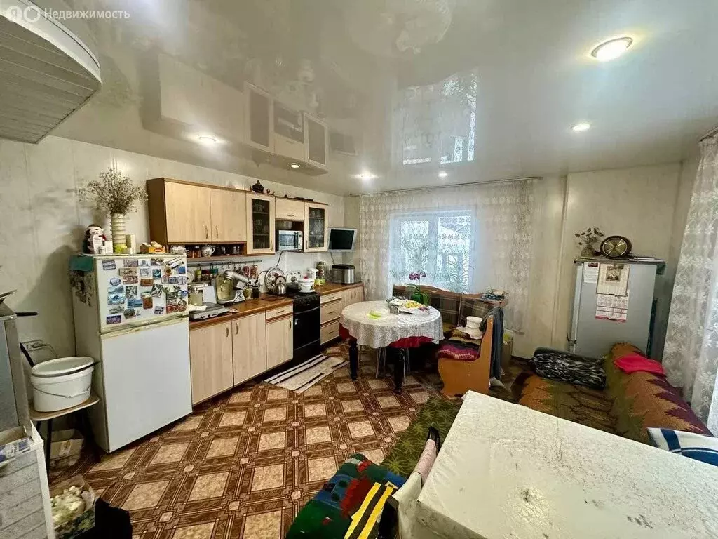 Дом в Ачинск, улица Коминтерна (67.6 м) - Фото 1