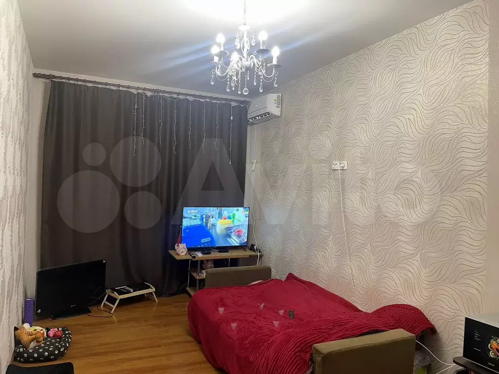 Комната 35 м в 2-к., 4/5 эт. - Фото 0