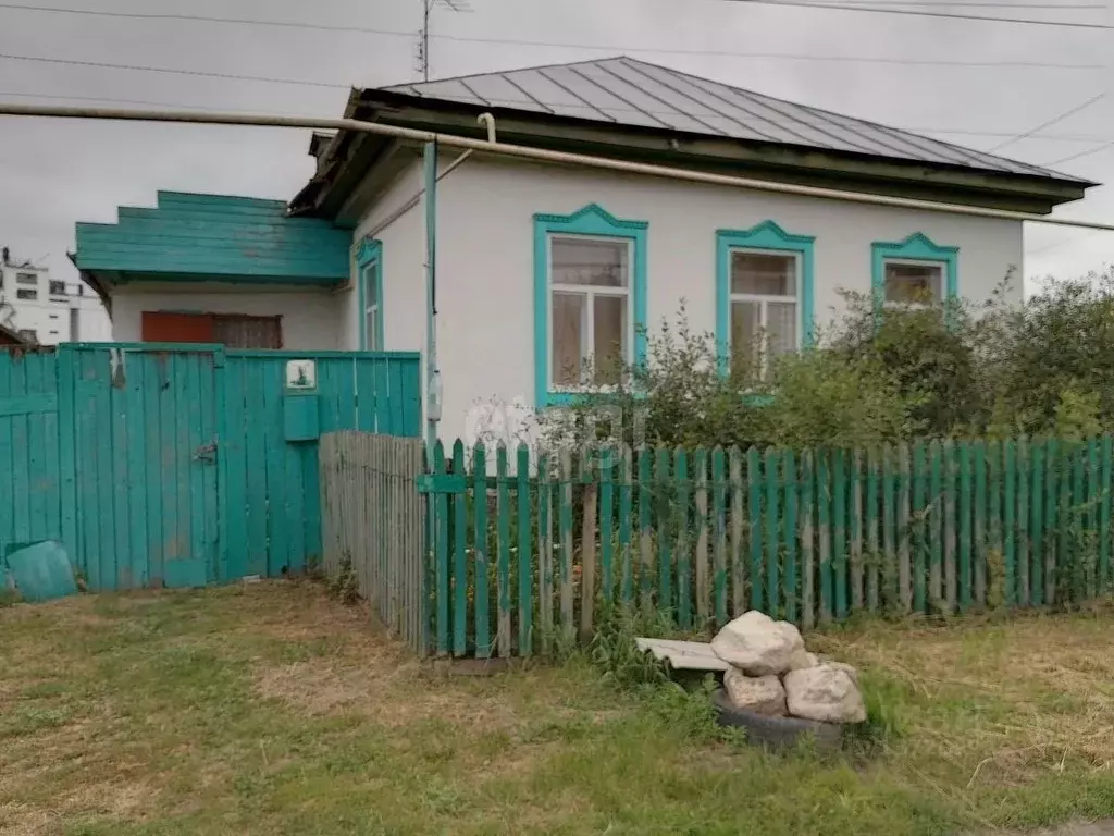 Дом в Саратовская область, Калининск ул. Бардина, 1 (62 м) - Фото 1