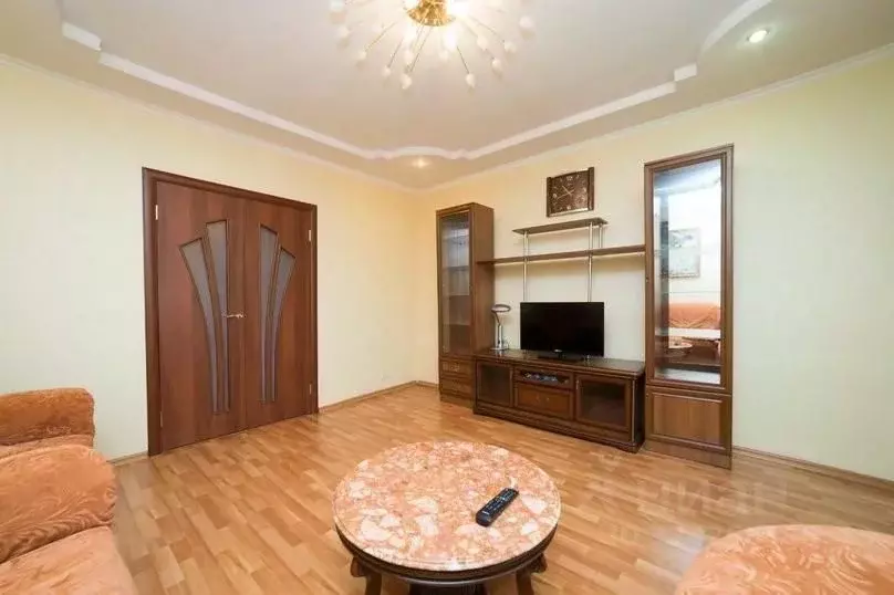 2-к кв. Челябинская область, Челябинск просп. Ленина, 83А (55.0 м) - Фото 2