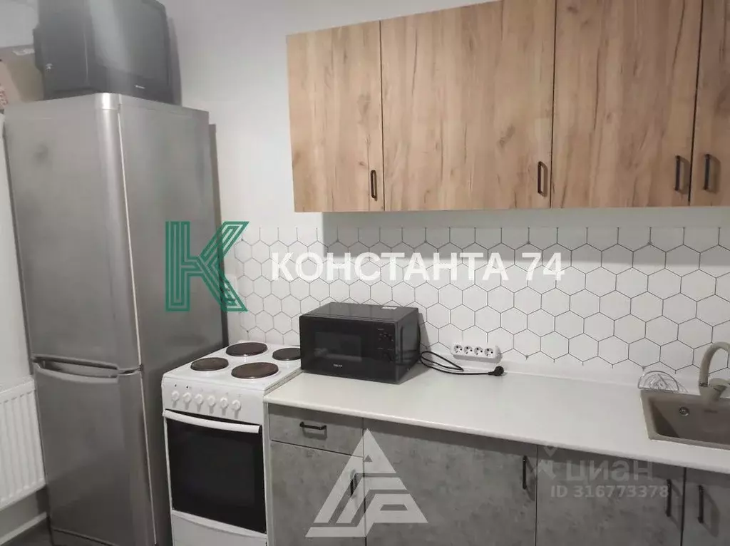 1-к кв. Челябинская область, Челябинск ул. Блюхера, 125Д (34.0 м) - Фото 1
