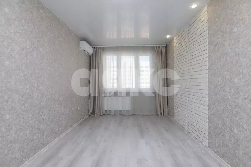 1-к кв. Липецкая область, Липецк ул. И.В. Свиридова, 22к2 (34.1 м) - Фото 1