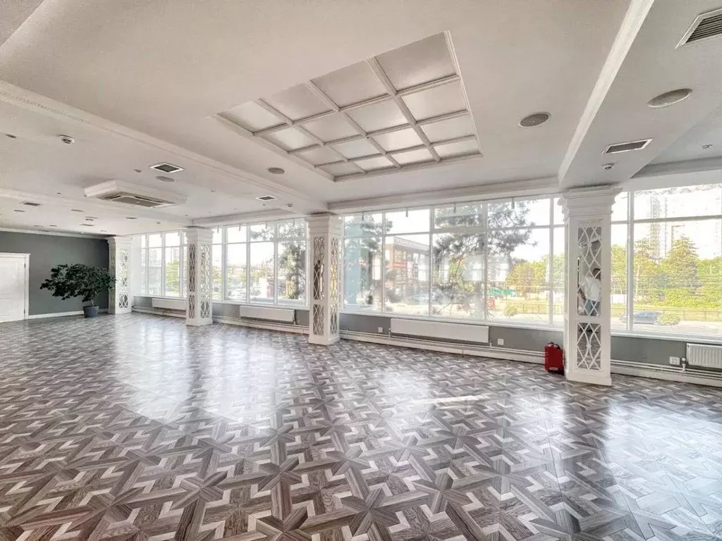 Помещение свободного назначения в Краснодарский край, Краснодар ... - Фото 1