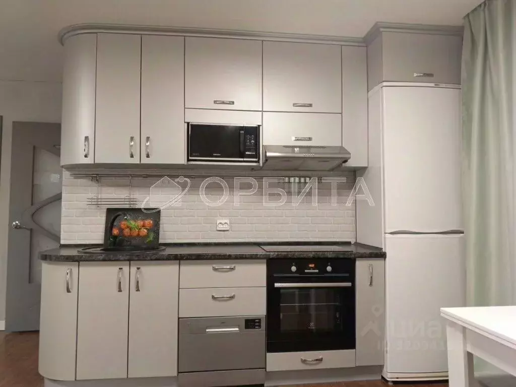 2-к кв. Тюменская область, Тюмень ул. Мельникайте, 57 (49.0 м) - Фото 2