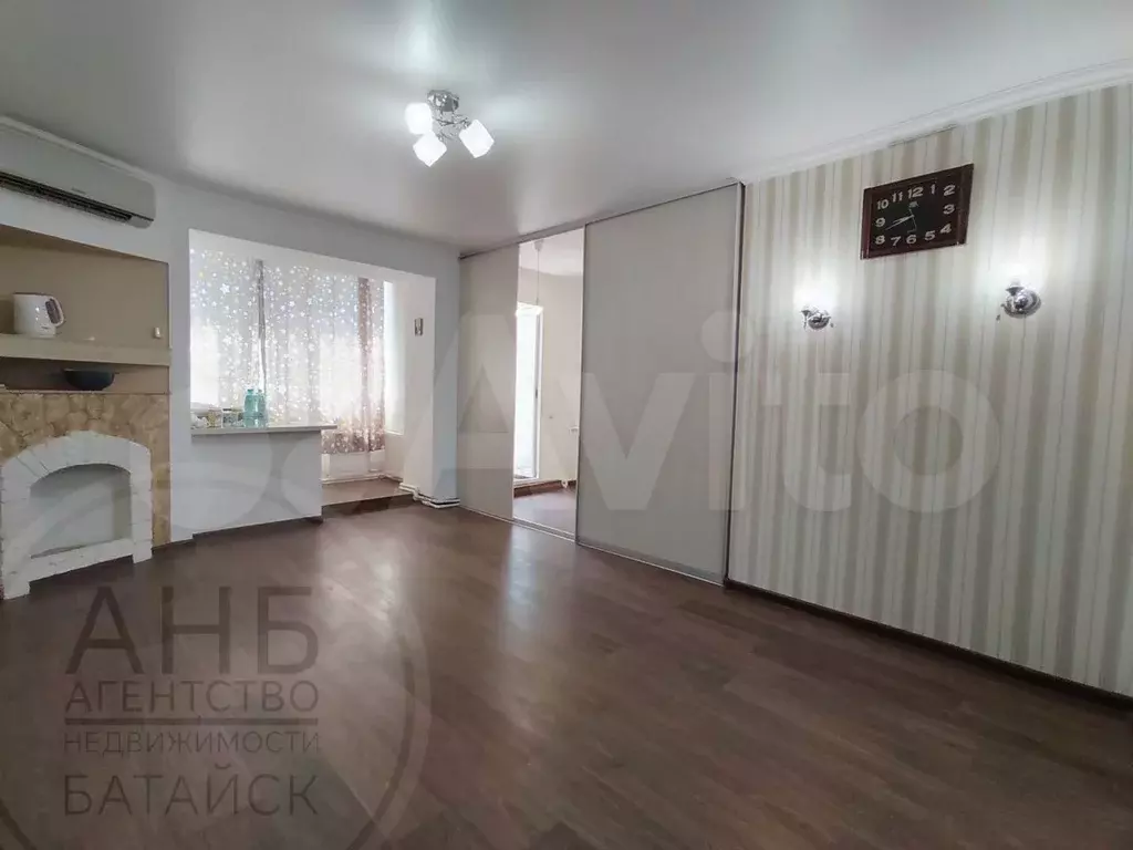 3-к. квартира, 60 м, 5/5 эт. - Фото 1