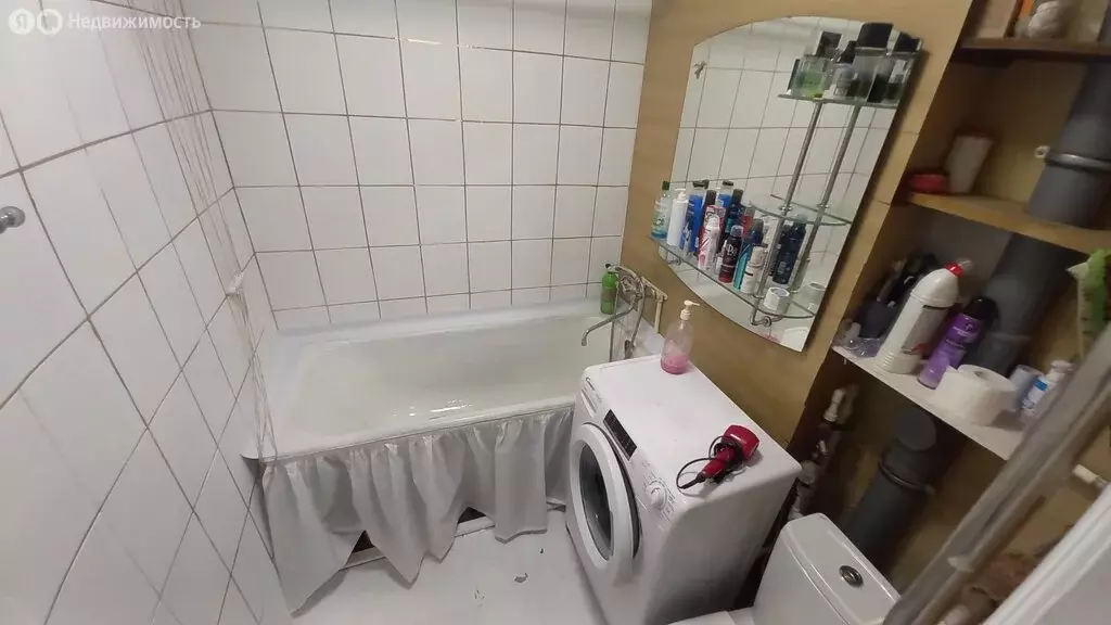 2-комнатная квартира: Тюмень, микрорайон Мыс, улица Ершова, 11 (30.8 ... - Фото 1