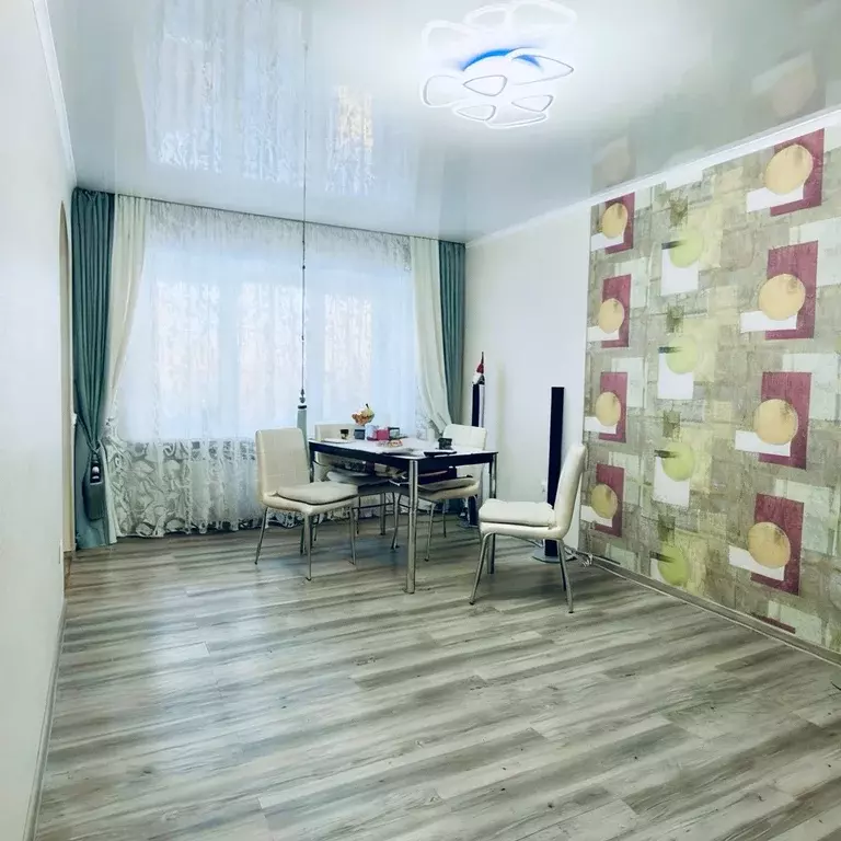 Квартира, 3 комнаты, 55.6 м - Фото 1