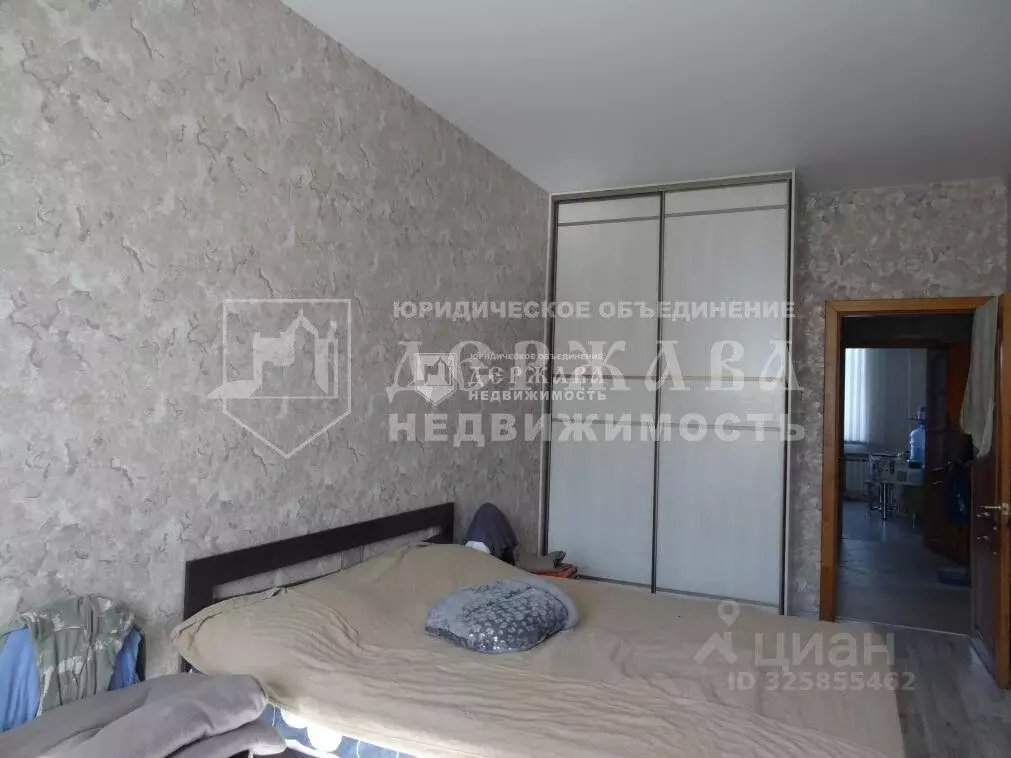 3-к кв. Кемеровская область, Кемерово ул. 50 лет Октября, 15 (73.3 м) - Фото 2