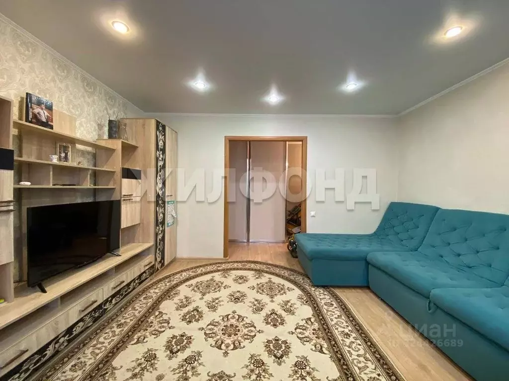 3-к кв. Хакасия, Абакан ул. Комарова, 18 (64.8 м) - Фото 1