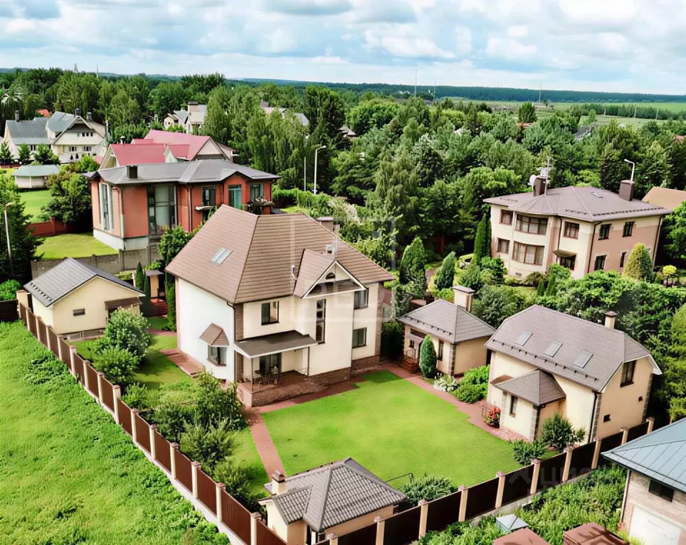 Дом в Московская область, Одинцовский городской округ, д. Дубцы 206 ... - Фото 1