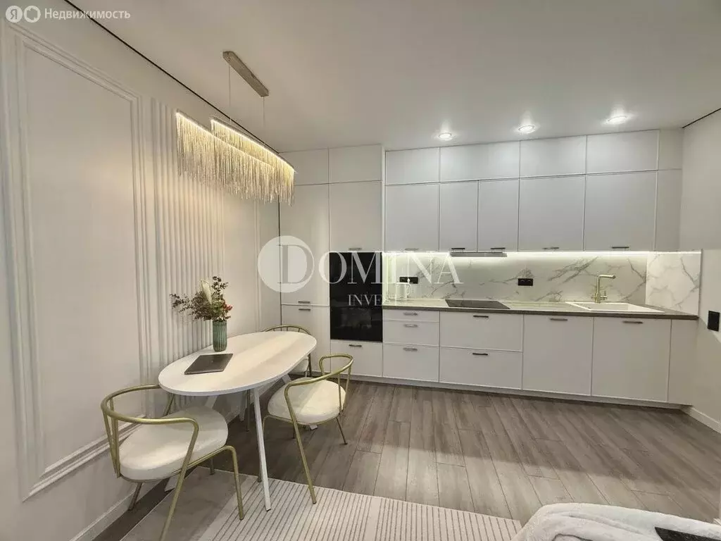 3-комнатная квартира: посёлок Коммунарка, Фитарёвская улица, 6 (70 м) - Фото 1