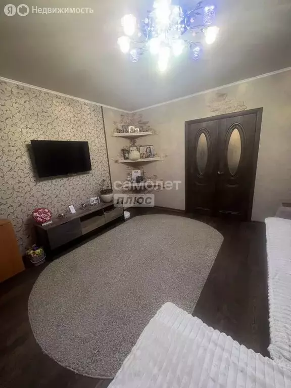 3-комнатная квартира: Миасс, улица Степана Разина, 6 (69 м) - Фото 1