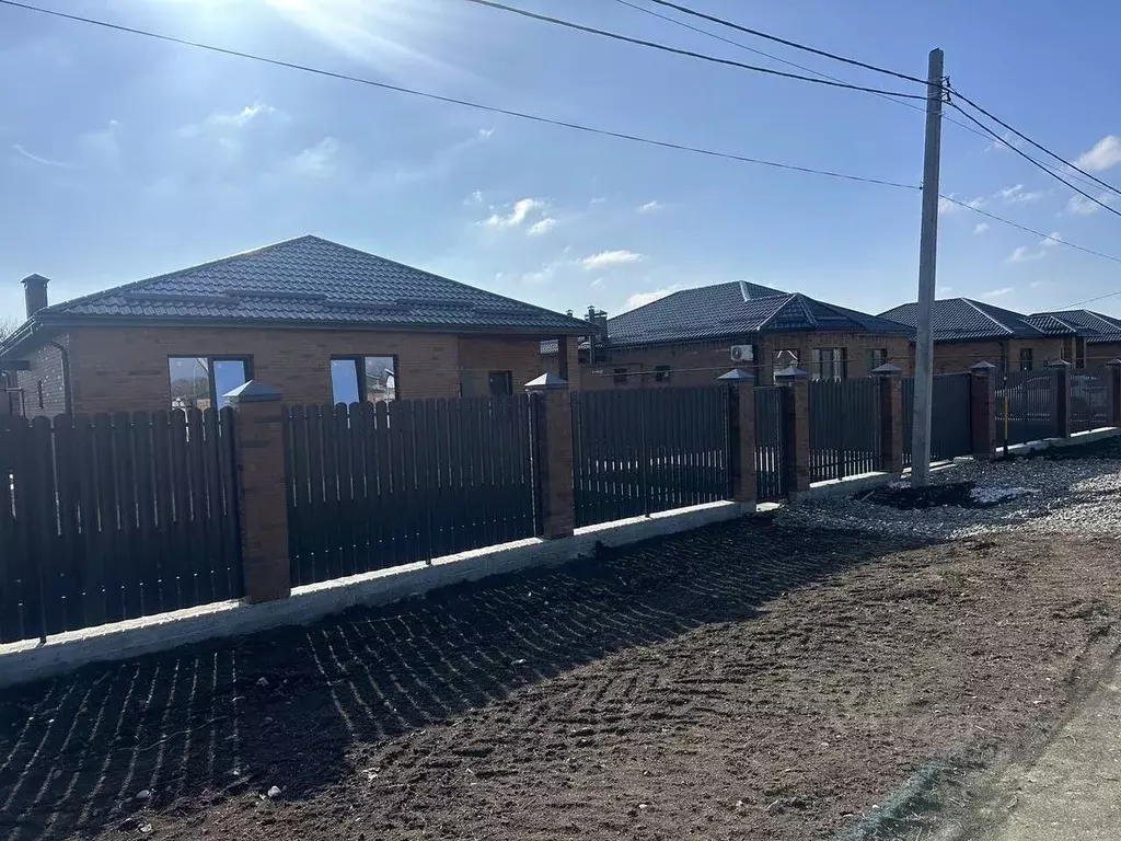 Дом в Краснодарский край, Динской район, Старомышастовская ст-ца ул. ... - Фото 1