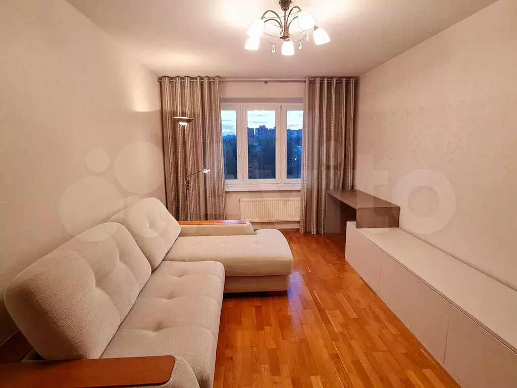 2-к. квартира, 64 м, 5/10 эт. - Фото 0