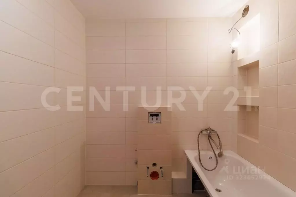 2-к кв. Санкт-Петербург пос. Шушары, ул. Вишерская, 3к2 (57.2 м) - Фото 1