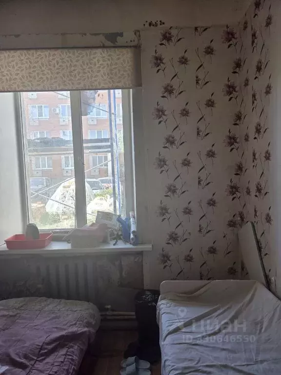 Комната Псковская область, Псков ул. Труда, 32 (12.8 м) - Фото 2