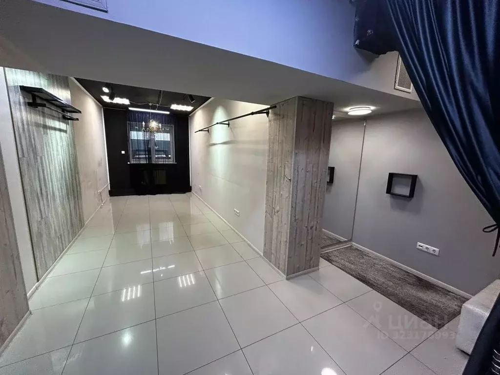 Помещение свободного назначения в Иркутская область, Иркутск ул. ... - Фото 0