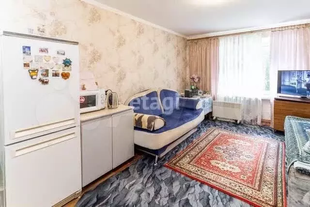 Комната 18 м в 3-к., 2/5 эт. - Фото 1