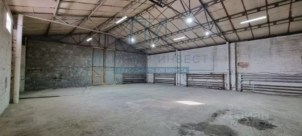 Склад в Свердловская область, Екатеринбург ул. 1-я Баритовая, 117В ... - Фото 2