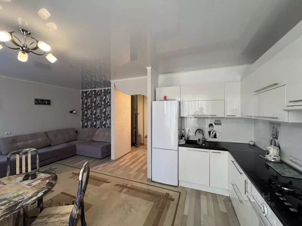 1-к кв. Калининградская область, Калининград Юбилейная ул., 6 (36.5 м) - Фото 1