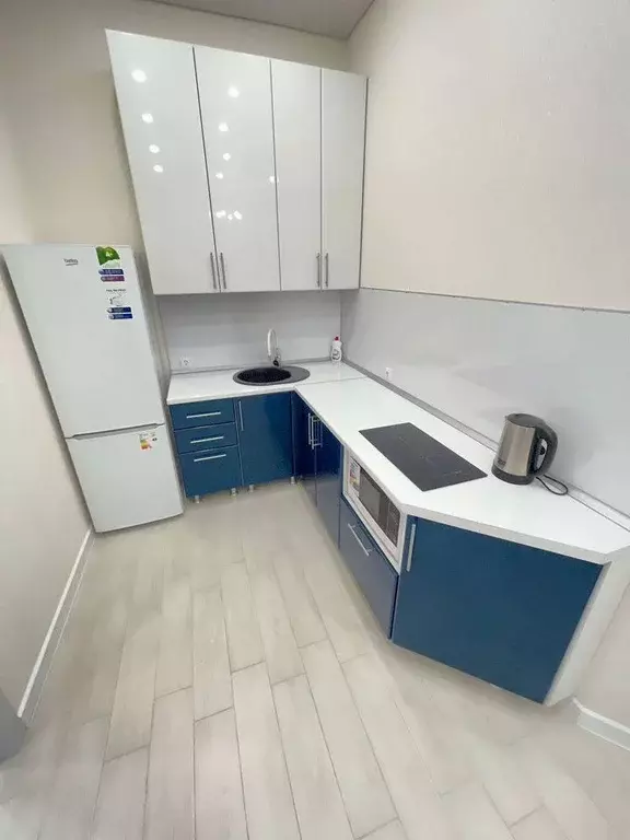 2-к кв. Краснодарский край, Геленджик Крымская ул., 22к1 (50.0 м) - Фото 1