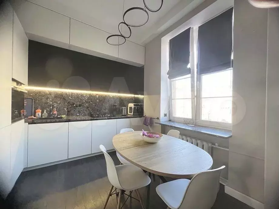2-к. квартира, 60 м, 5/7 эт. - Фото 0