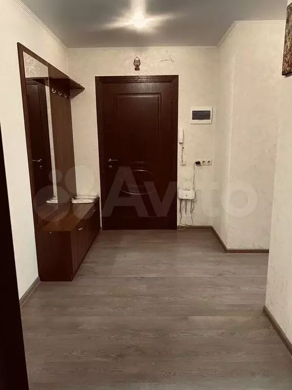 2-к. квартира, 60 м, 6/17 эт. - Фото 1