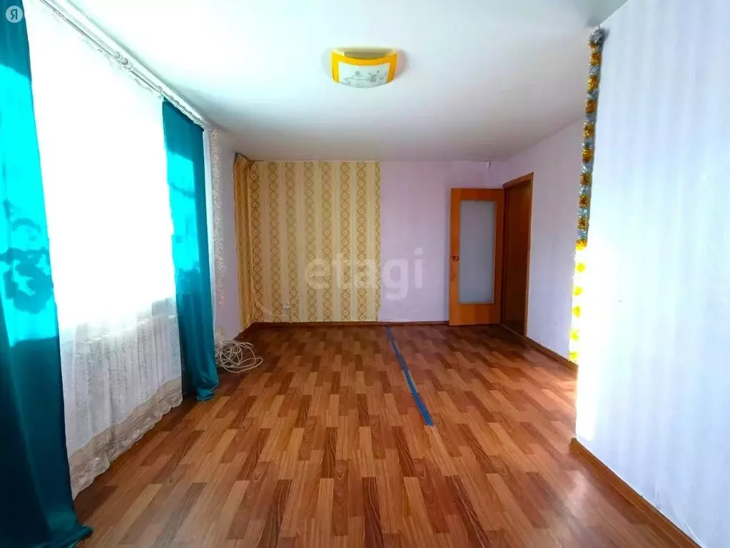 2-комнатная квартира: Елизово, улица Ларина, 4 (40.2 м) - Фото 1