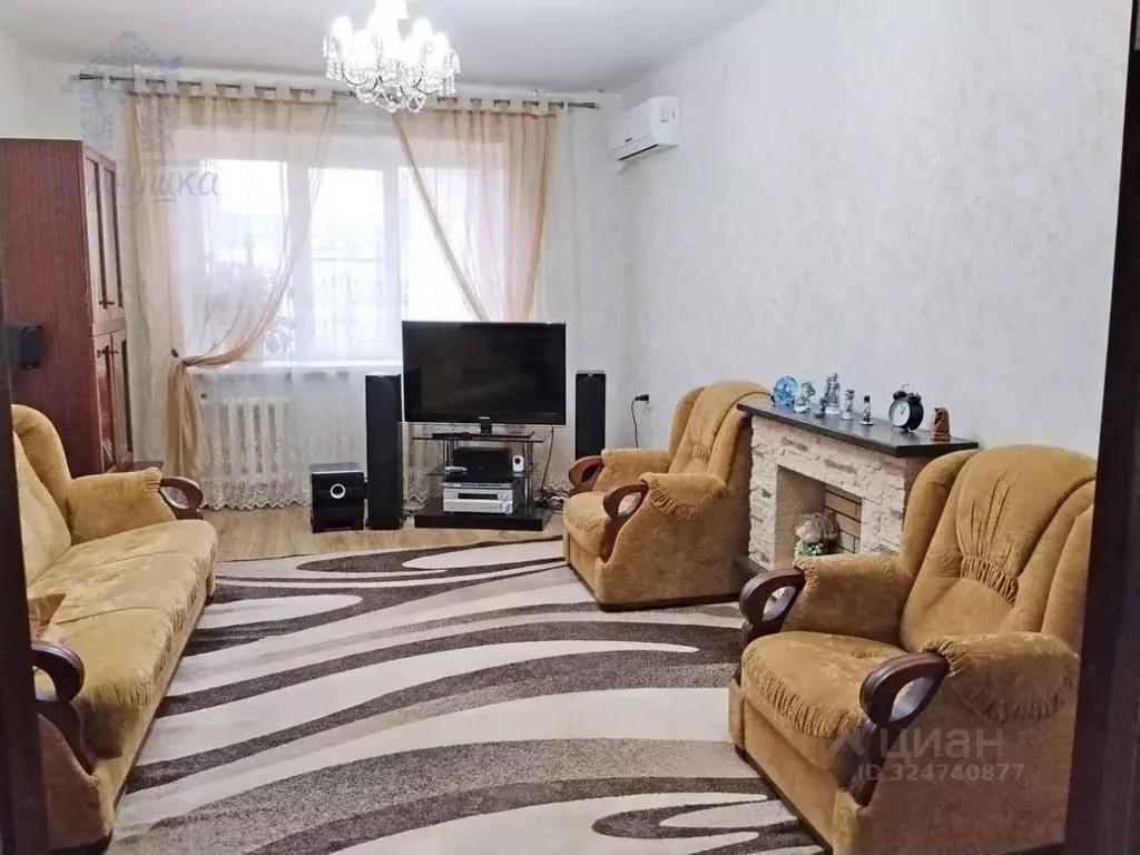 2-к кв. Воронежская область, Семилуки Транспортная ул., 12/5 (73.0 м) - Фото 1