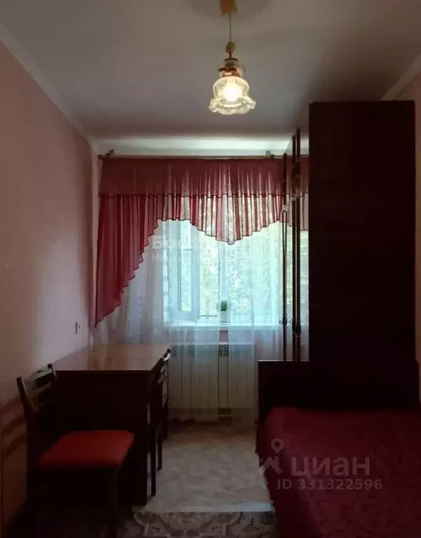 3-к кв. Крым, Кировское пгт ул. Горького (55.9 м) - Фото 2
