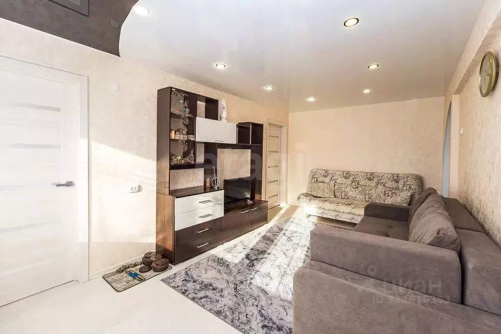 3-к кв. Амурская область, Благовещенск ул. Ленина, 209 (50.4 м) - Фото 1