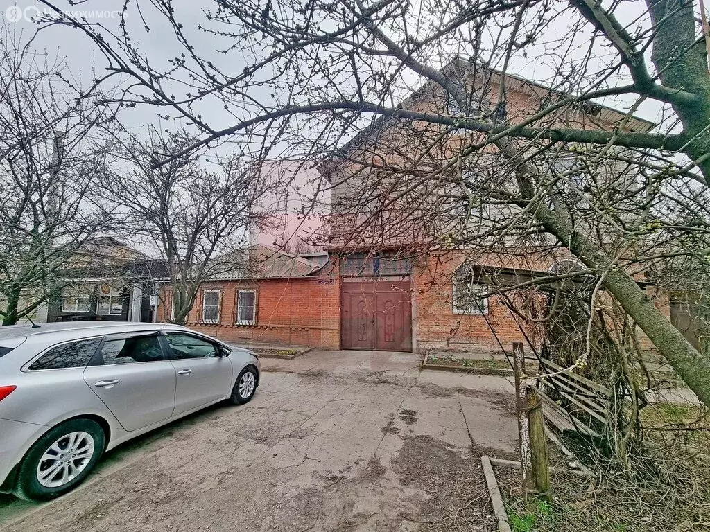 Дом в Таганрог, улица 1-я Линия, 235 (191 м) - Фото 0